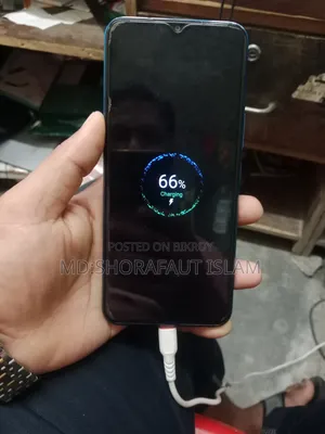 Infinix Hot 10 ১২৮ জিবি সবুজ