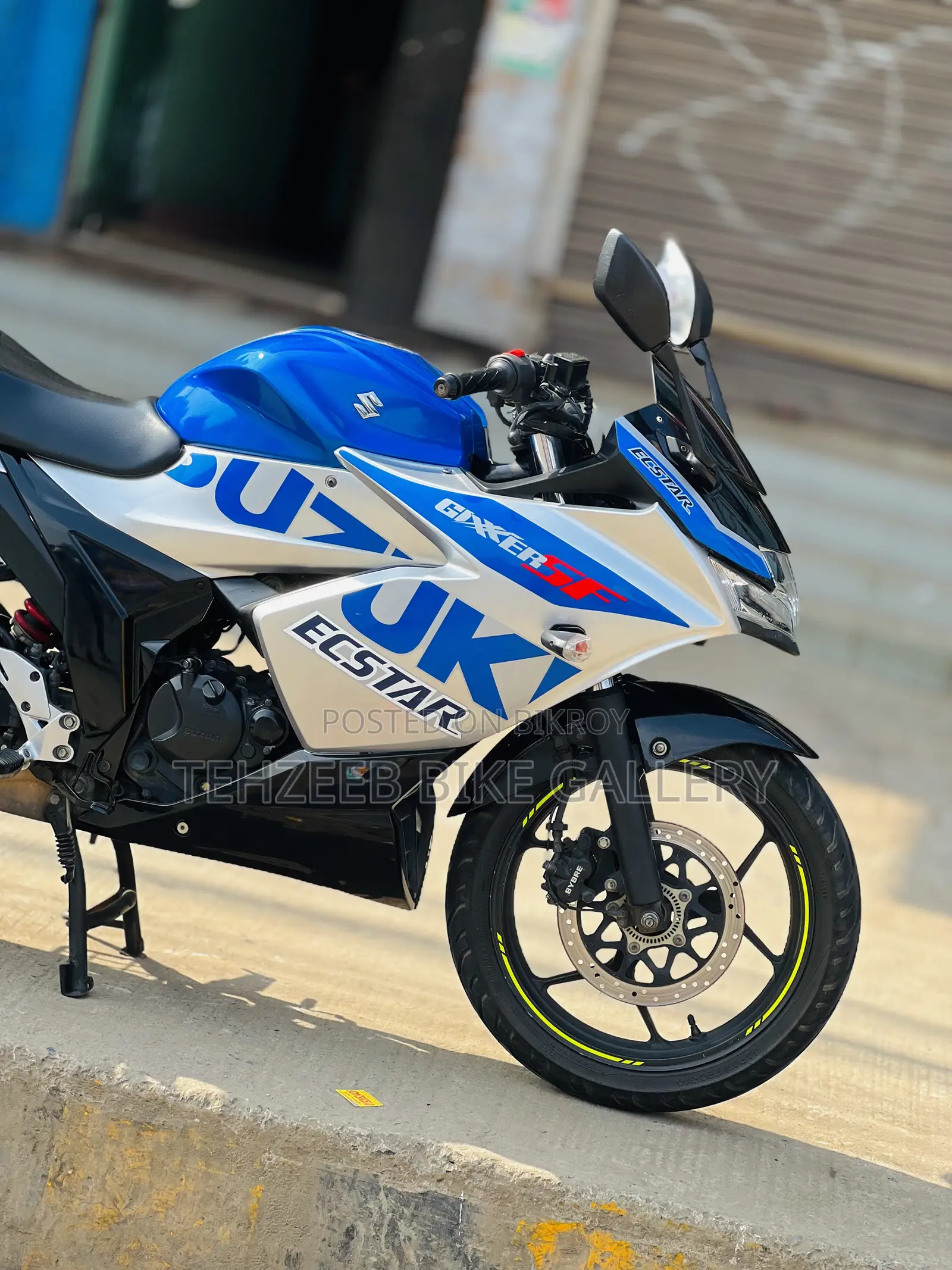 Suzuki Gixxer SF FI 2023 Blue