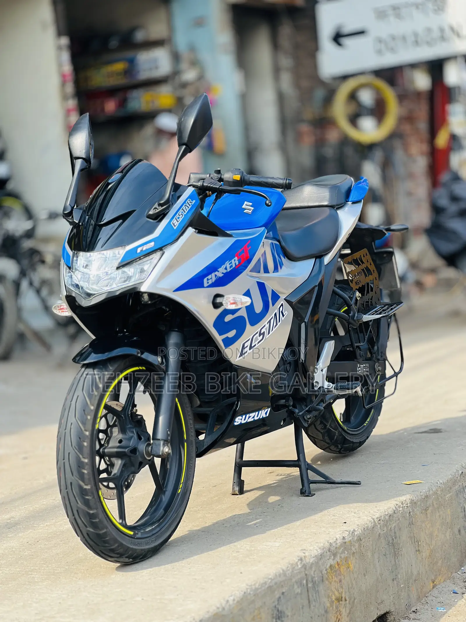 Suzuki Gixxer SF FI 2023 Blue