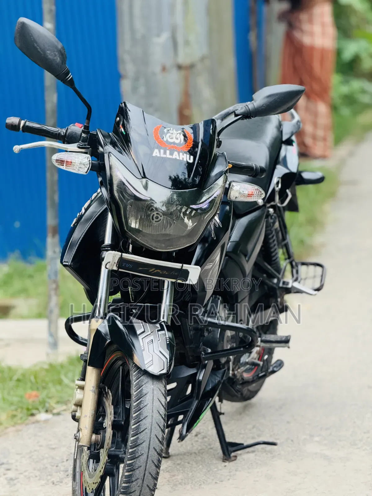 TVS 2017 Black
