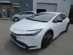 Toyota Prius 2023 Pearl