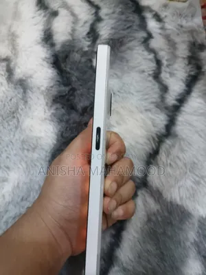 Nothing Phone 2a 256 GB White