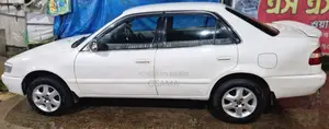 Toyota Corolla Sedan Automatic 1997 Pearl