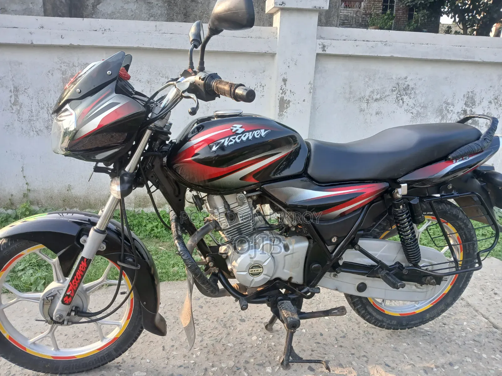Bajaj Discover 125 2018 Black