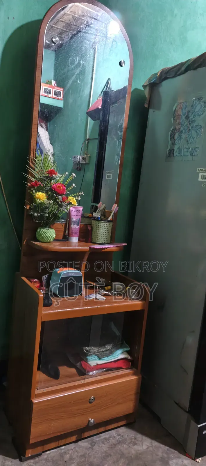 Dressing Table