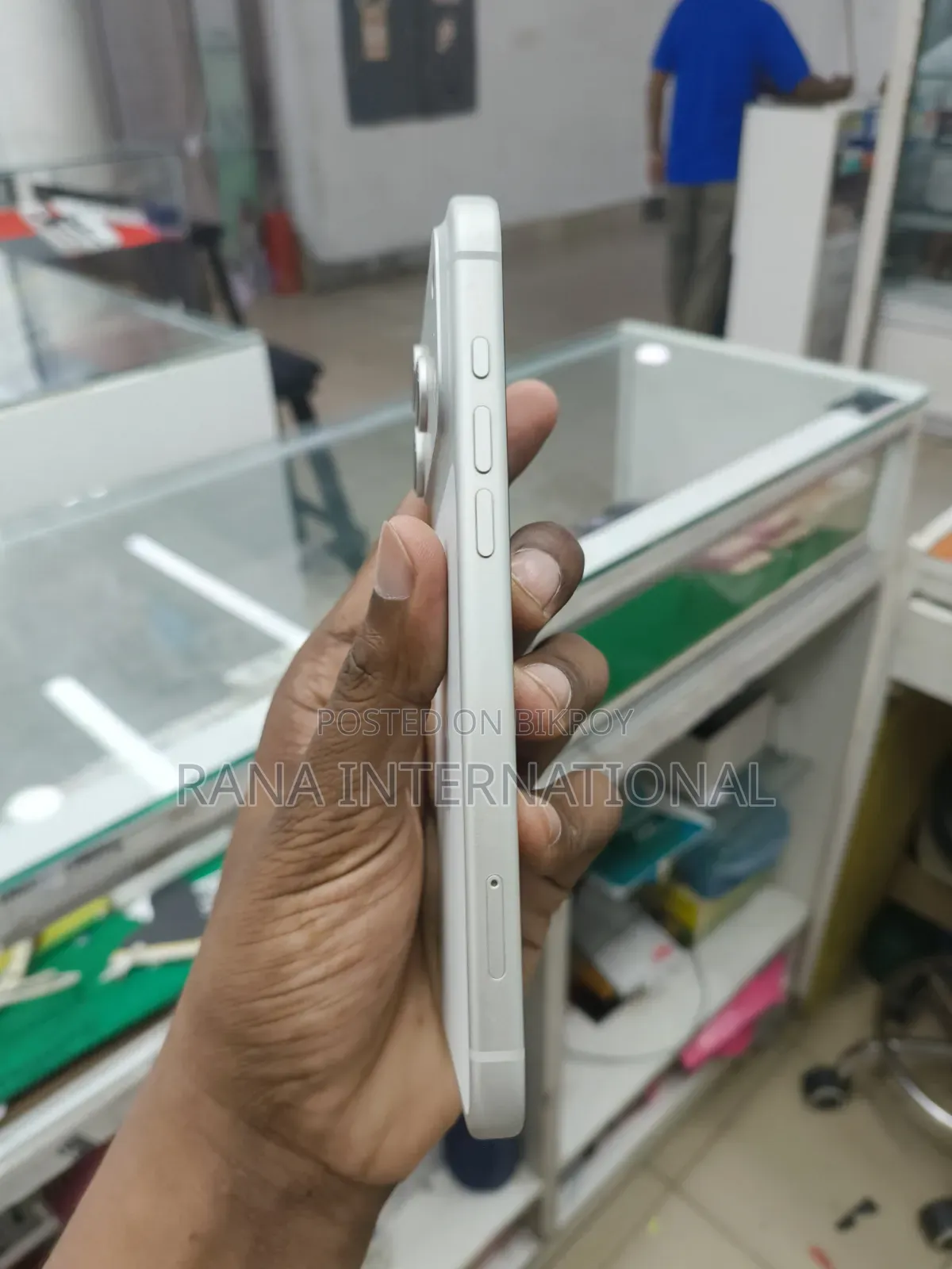 অ্যাপল আইফোন ১৭ প্রো ম্যাক্স ৫১২ জিবি সিলভার