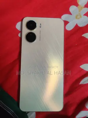 Vivo Y16 64 GB Gold