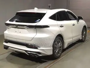 Toyota Harrier 2.0 2021 Pearl