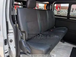 Toyota HiAce 2021 Pearl