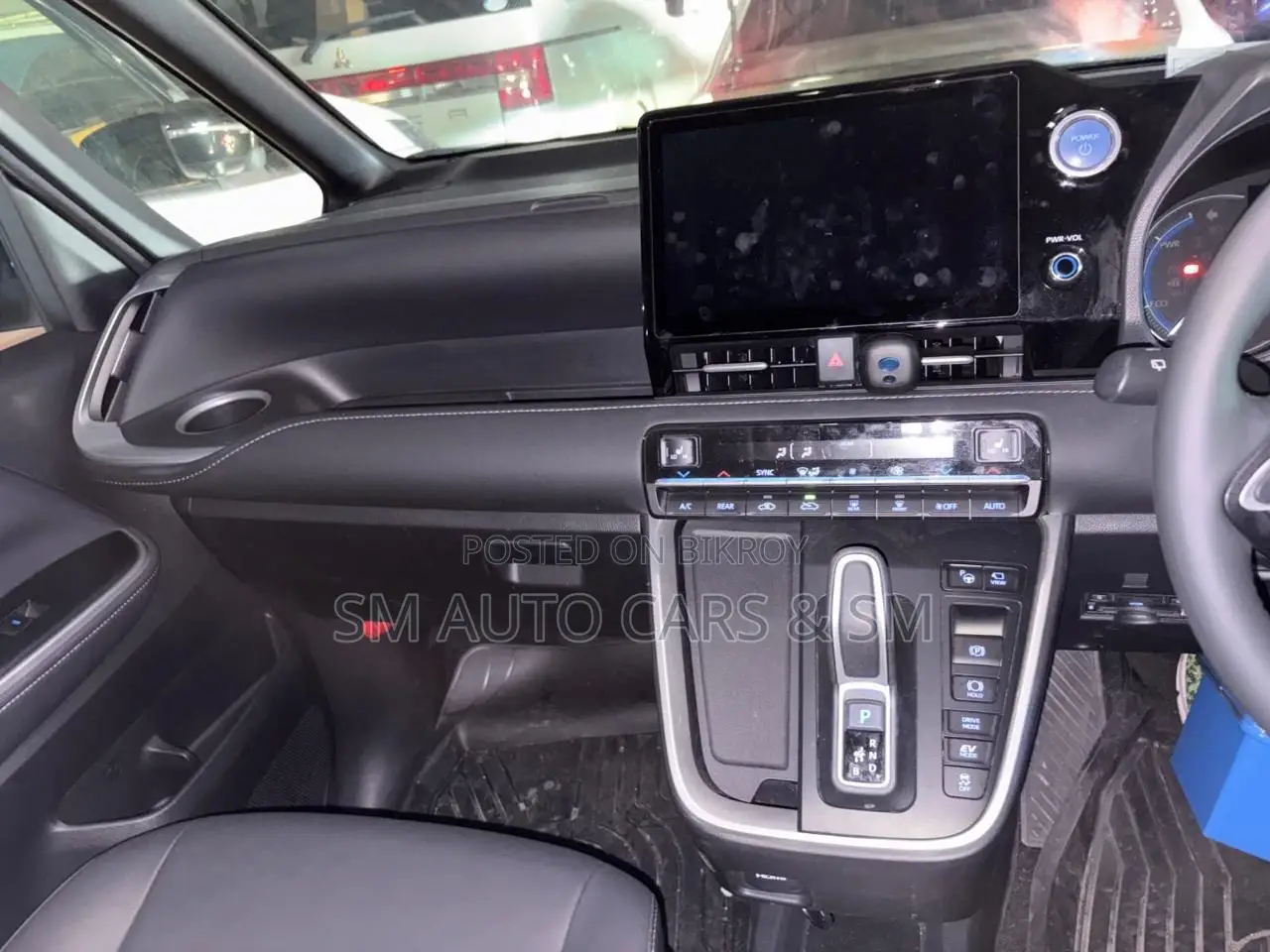 Toyota Noah 2023 Black