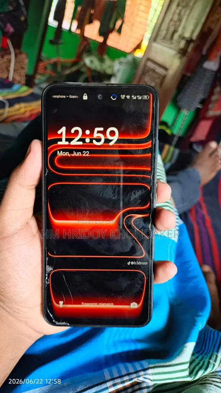 Itel P70 64 GB Black
