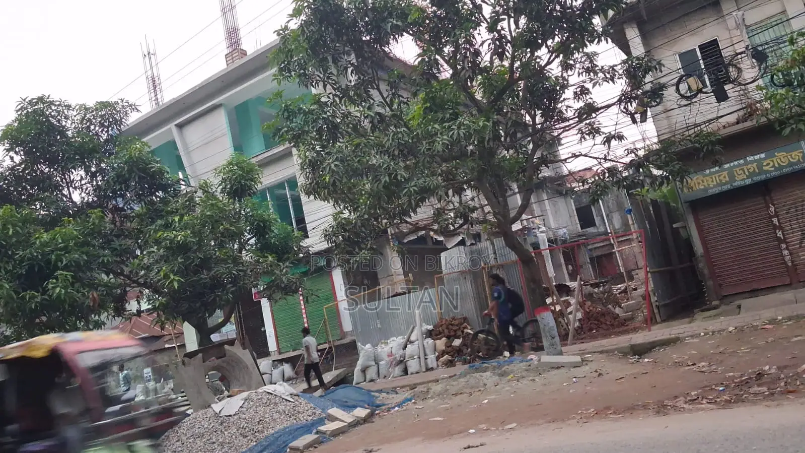 Space for rent for showroom, office, hospital, hotel in Bogura