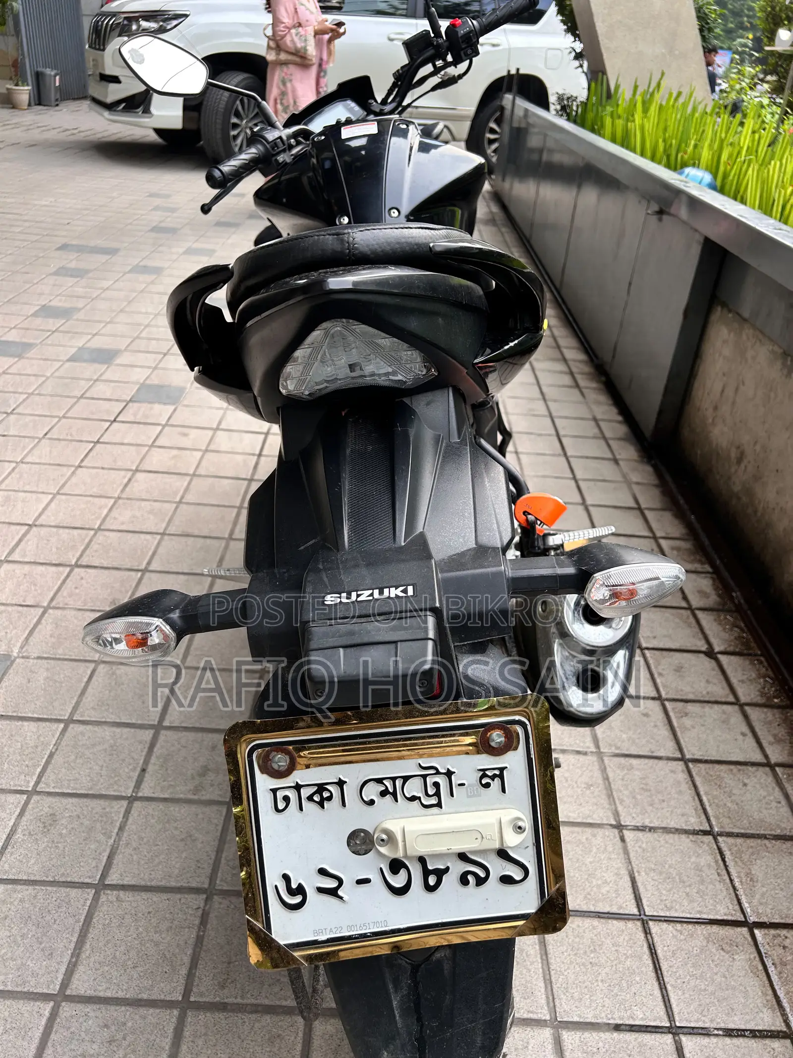 সুজুকি জিক্সার মনোটোন ২০২২ ব্ল্যাক