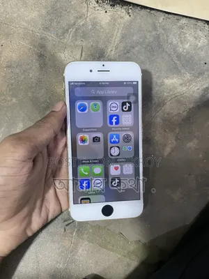 Apple iPhone 6s 16 GB Gold