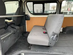 Toyota HiAce 2021 Pearl