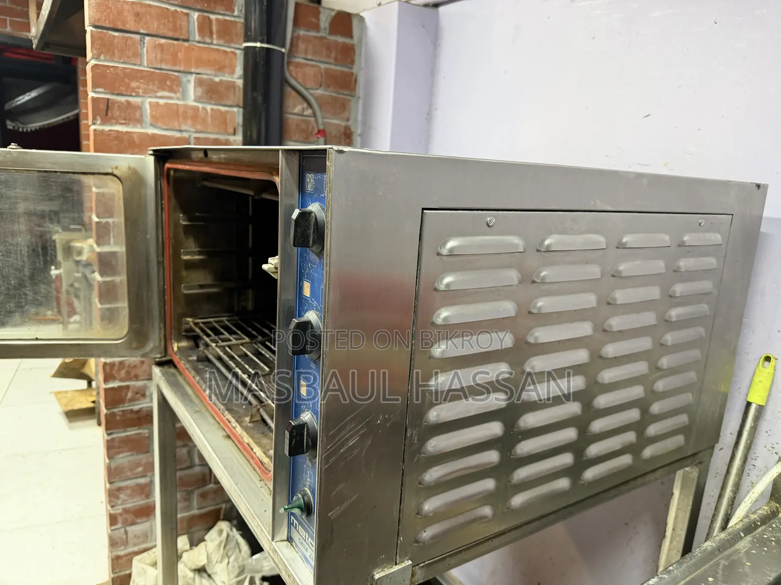 Commercial Electric Convection Oven