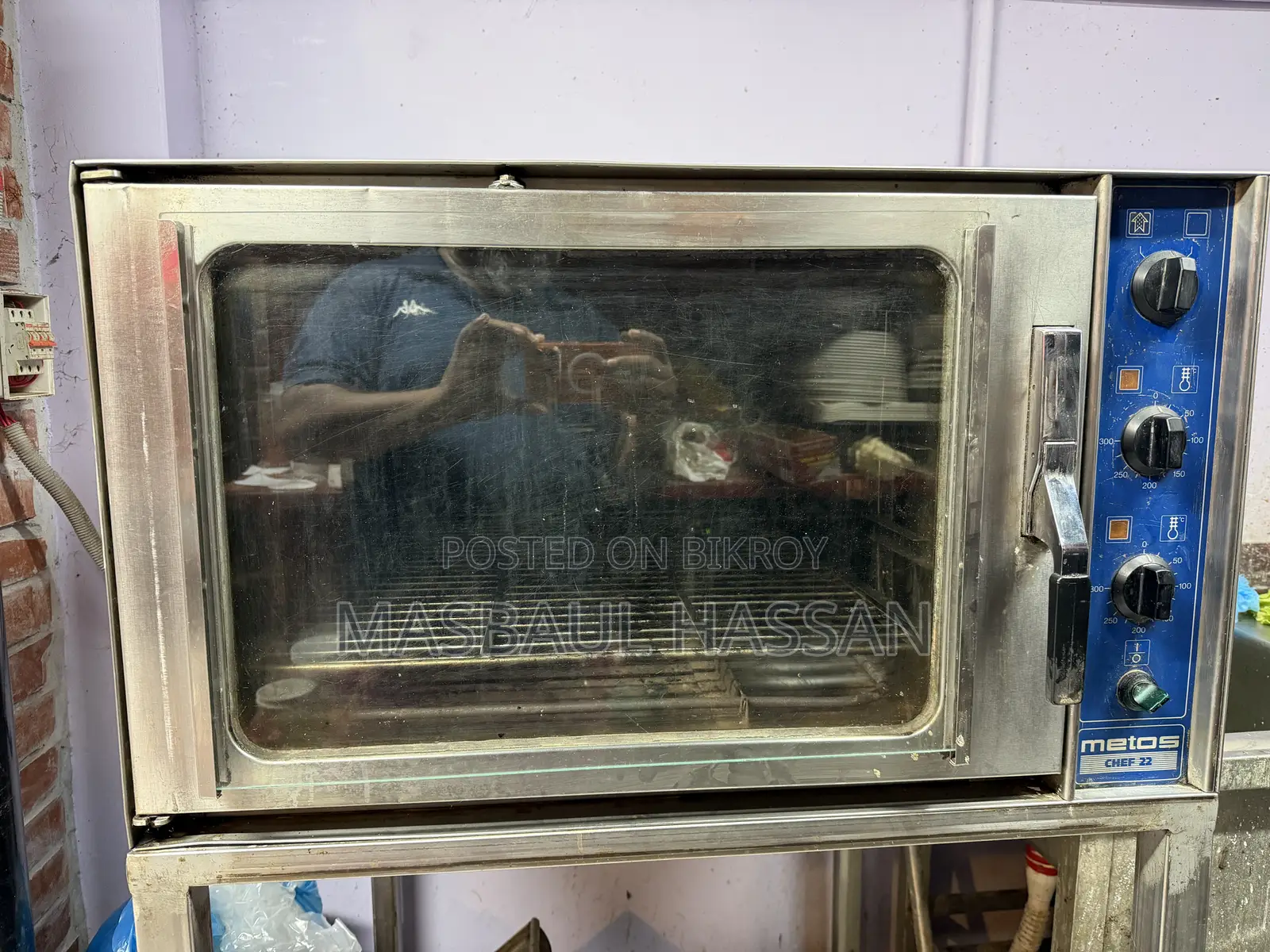 Commercial Electric Convection Oven