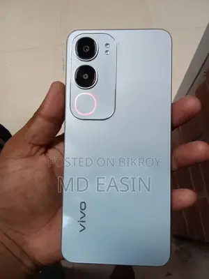 Vivo Y19 128 GB Silver