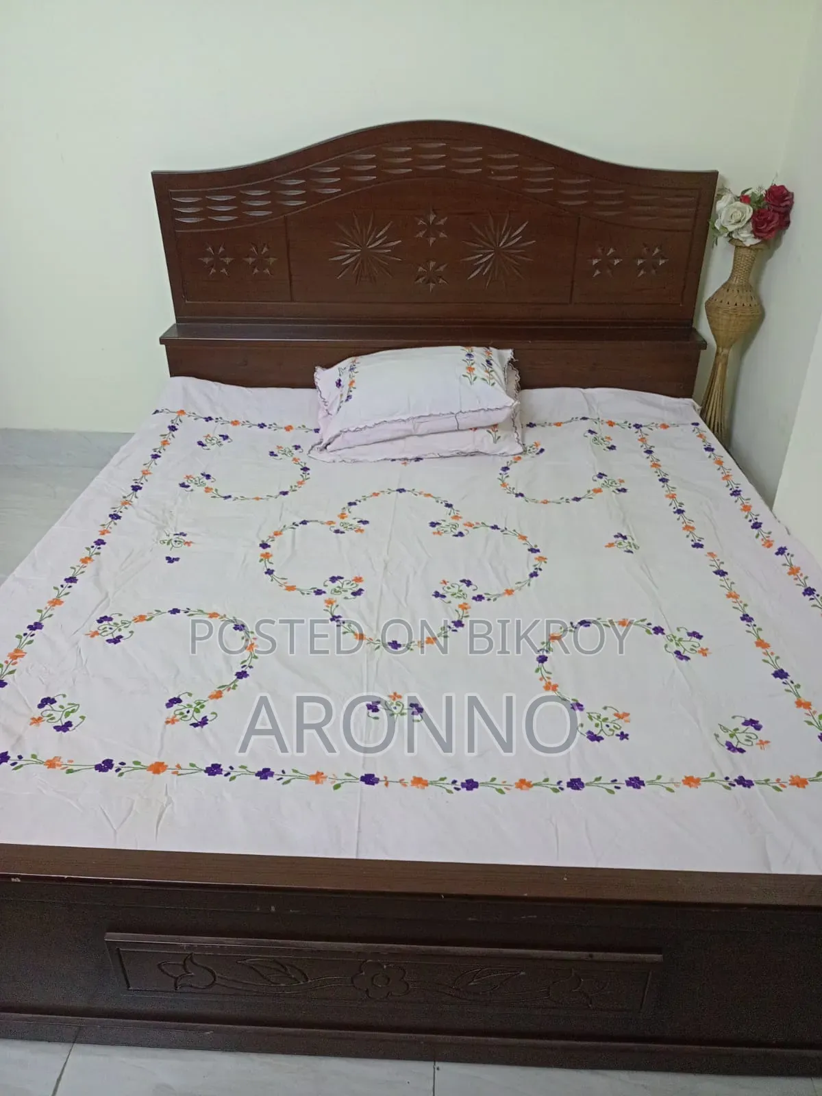Ekta Bed Sell Hobe