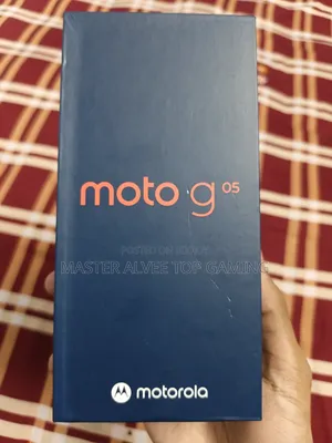 New Motorola Moto G05 64 GB Red