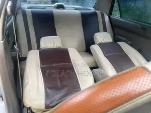 টয়োটা করোলা অটোমেটিক ১৯৯৬