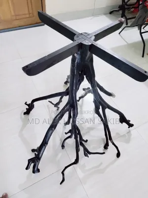 Natural Tree Tea Table
