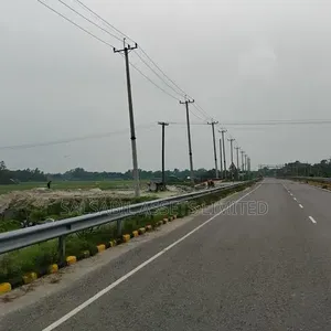 ১৮০ ফিট ৬ লেন মহাসড়ক সংলগ্ন - আঙিনা সিটি পূর্বাচল -