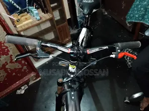 Hydraulic Chisel