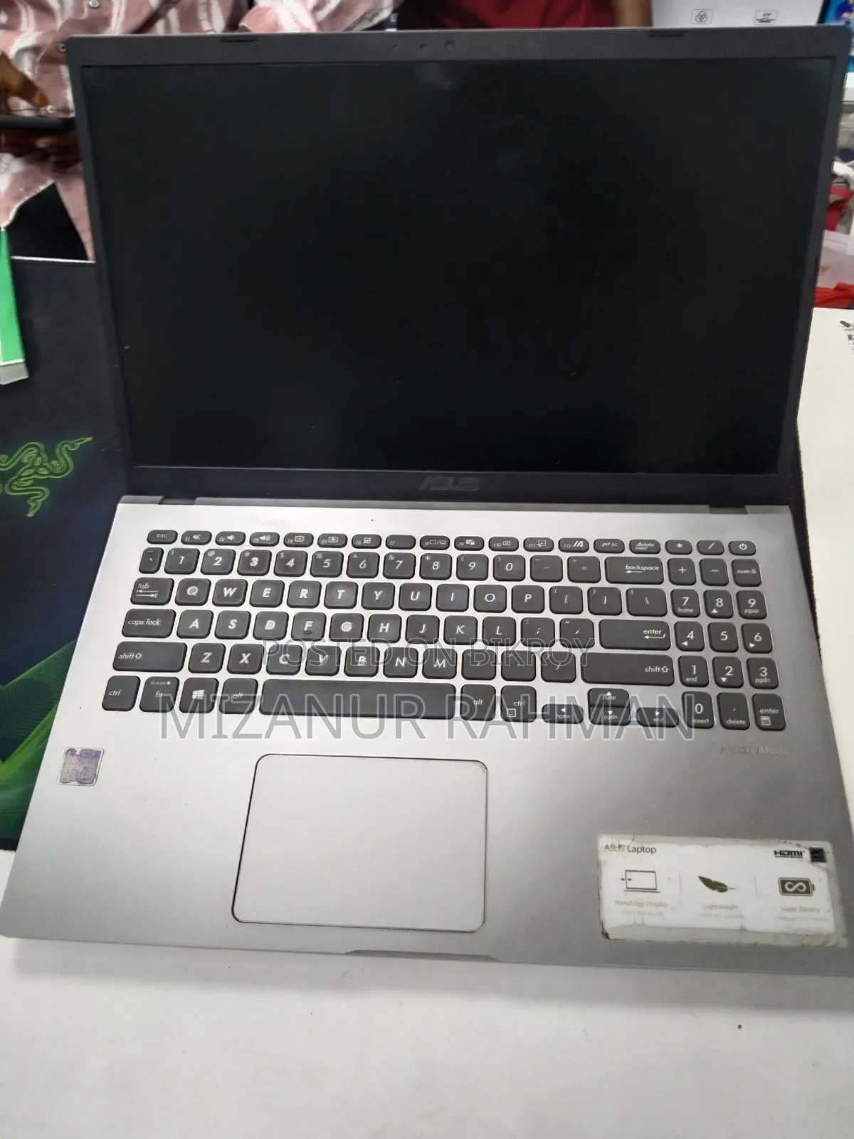 Laptop Asus 4GB Intel Core i3 HDD+SSD 1T