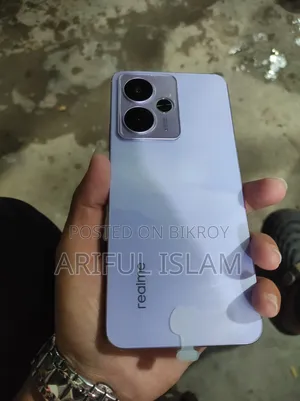 রিয়েলমি ৮ জিবি
