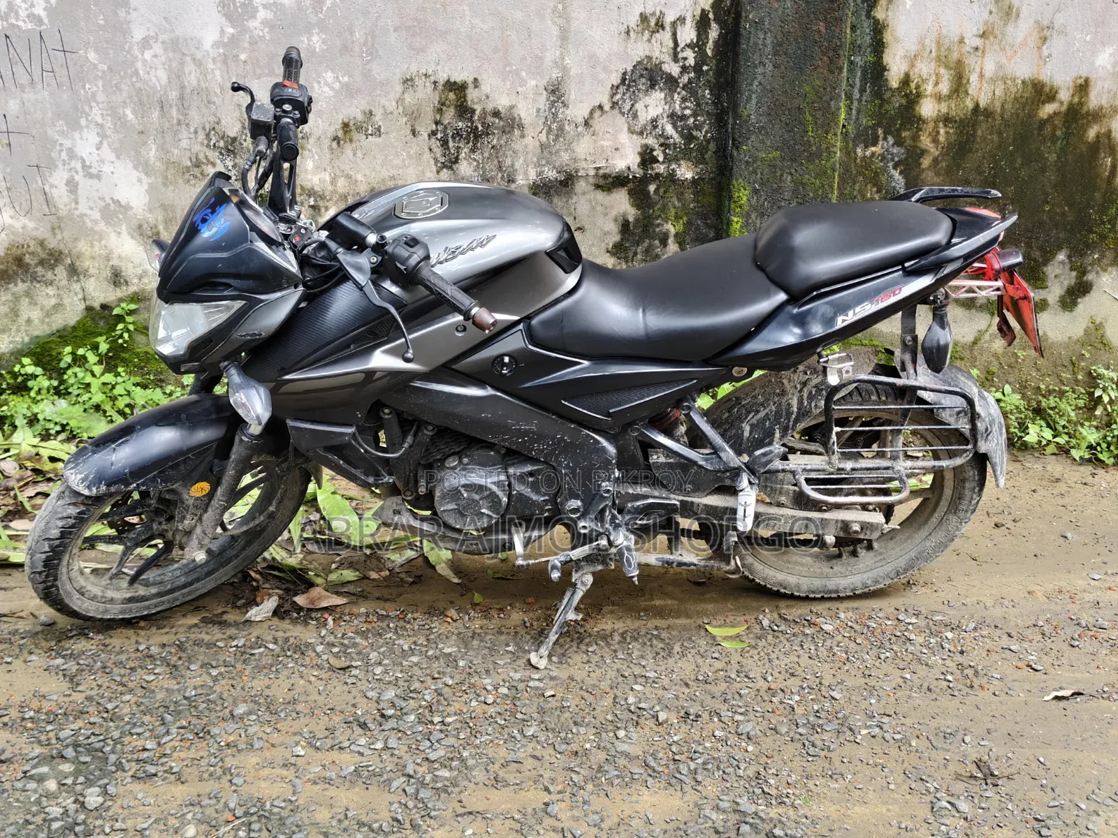 Bajaj Pulsar NS 160 2018 Gray