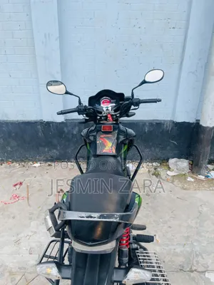 Hero Hunk 2023 Black