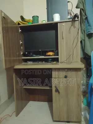 PC Table for sale