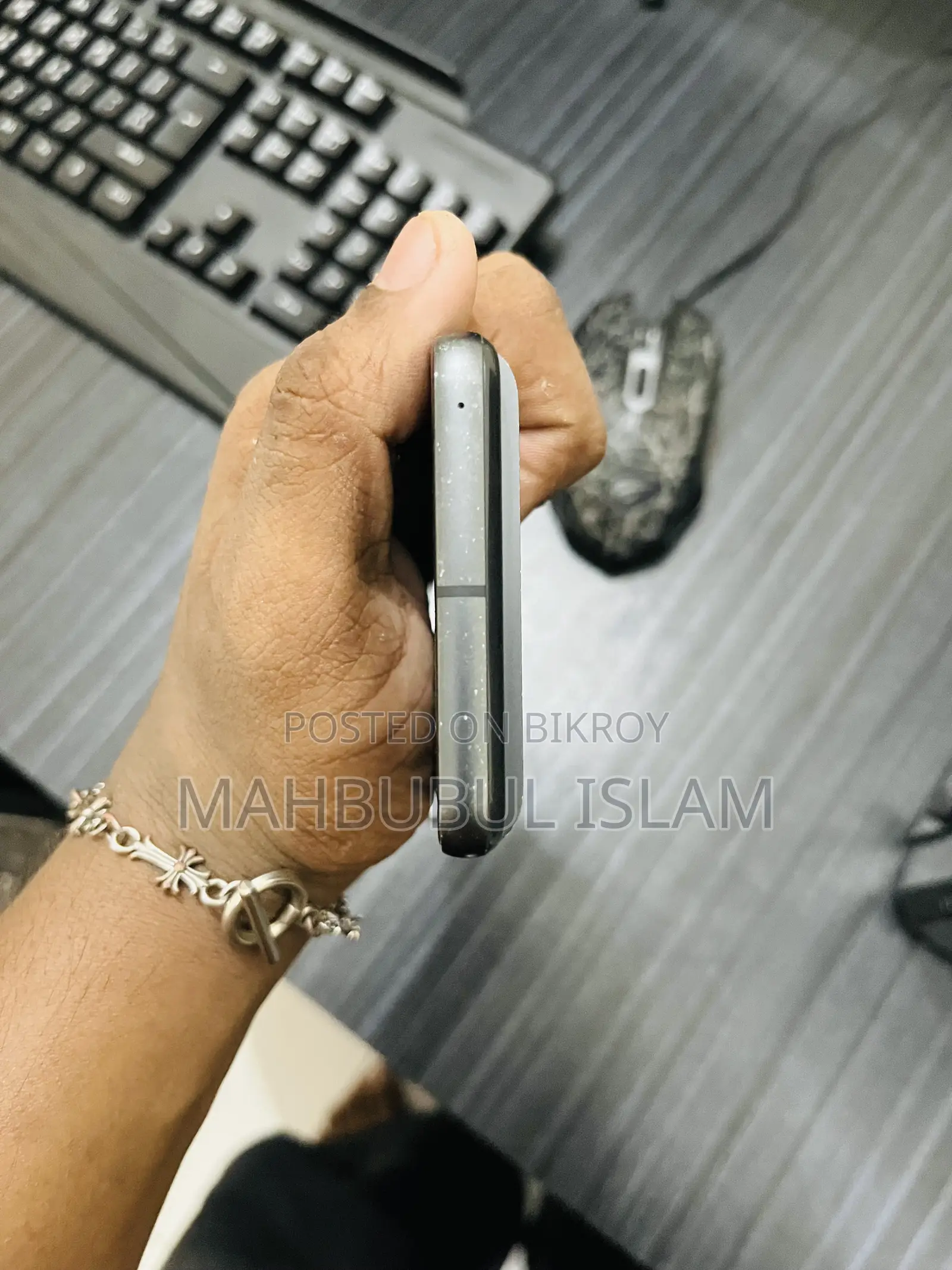 গুগল পিক্সেল ৮ ১২৮ জিবি ব্ল্যাক