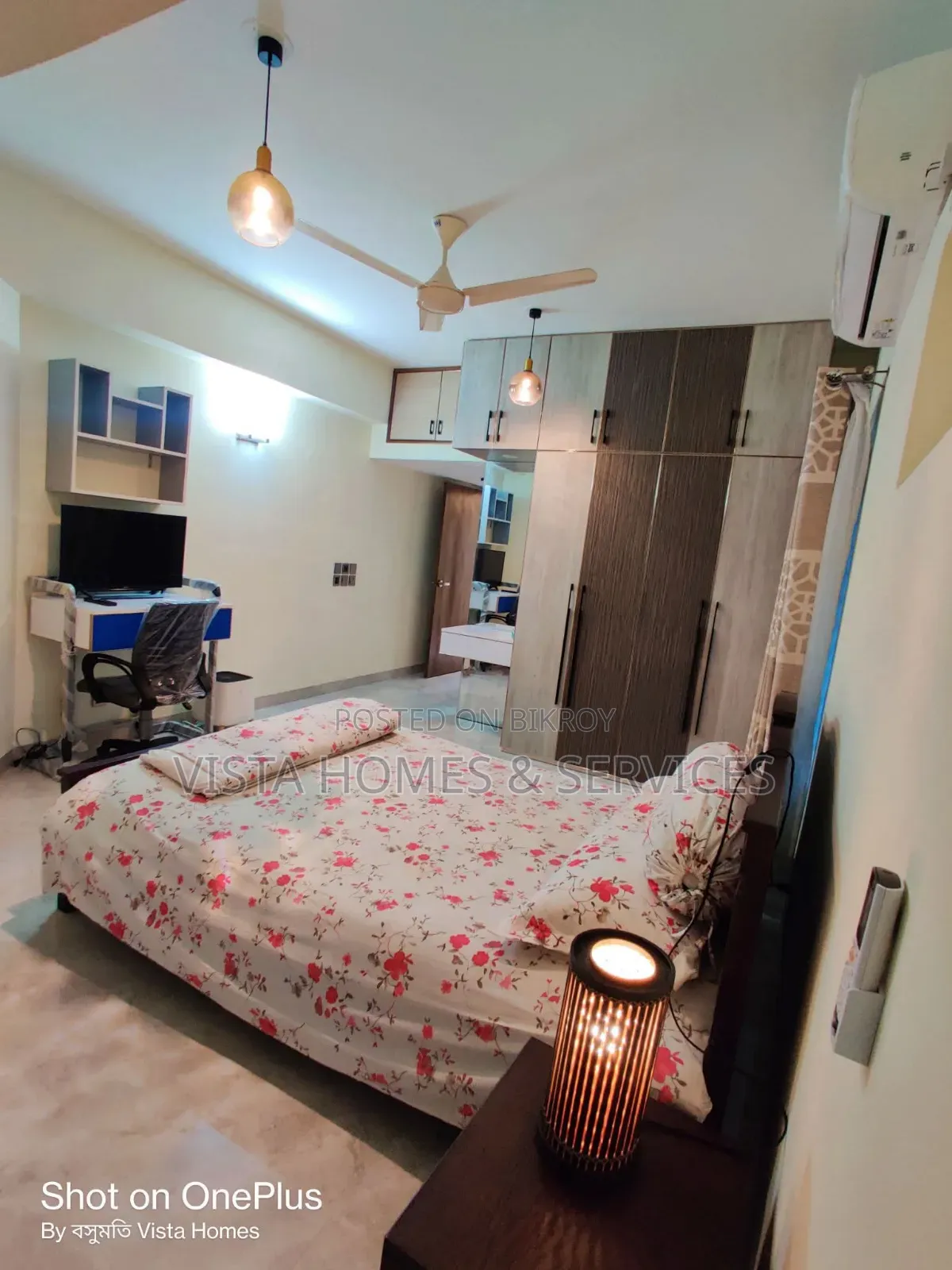 Furnished 3-bedroom Apartment in Southeast Palace, Gulshan for Rent
