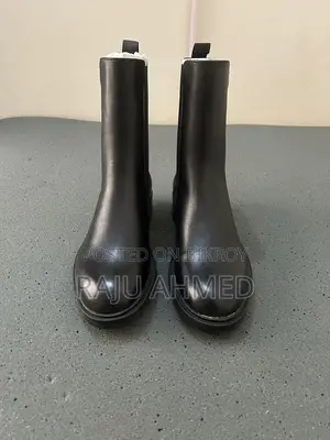 লেডিস বুট