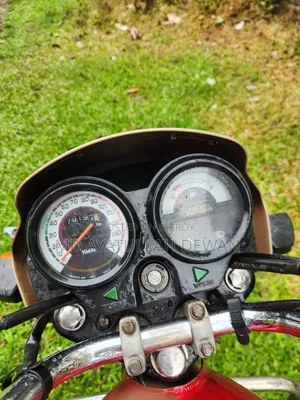 Hero 2012 Red
