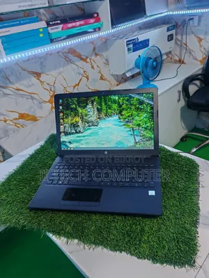 Laptop HP 15-dw0037wm 4GB Intel Core i3 SSD 256GB