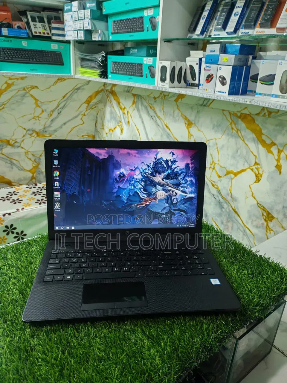 Laptop HP 15-dw0037wm 4GB Intel Core i3 SSD 256GB