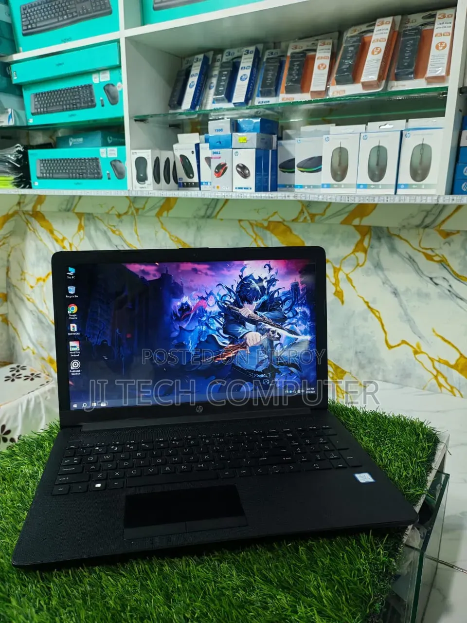 Laptop HP 15-dw0037wm 4GB Intel Core i3 SSD 256GB