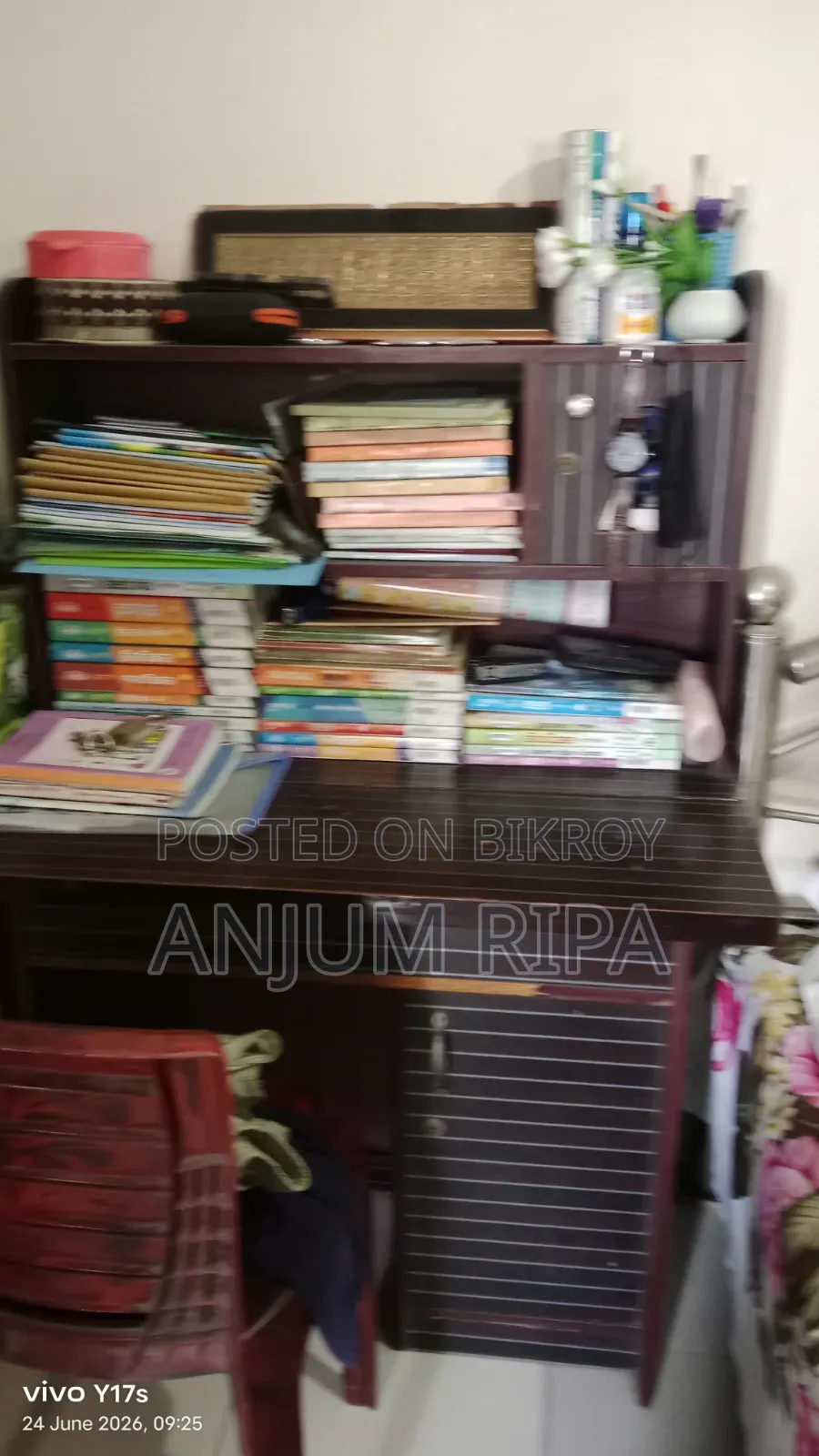 Reading Table