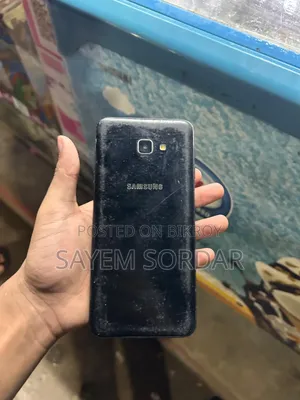 Samsung Galaxy J4 32 GB Black