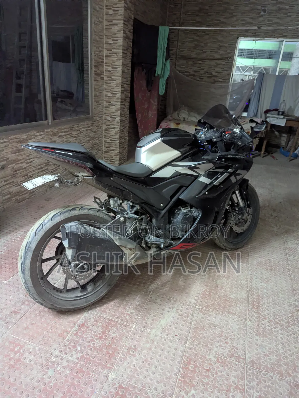 GPX GR200R Dacorsa2 2025 Black