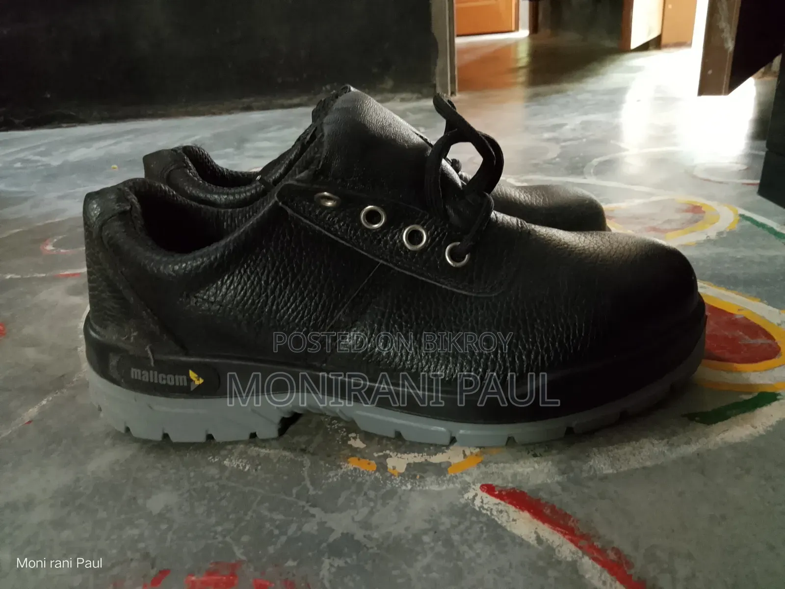 Brand new shoes, never used.