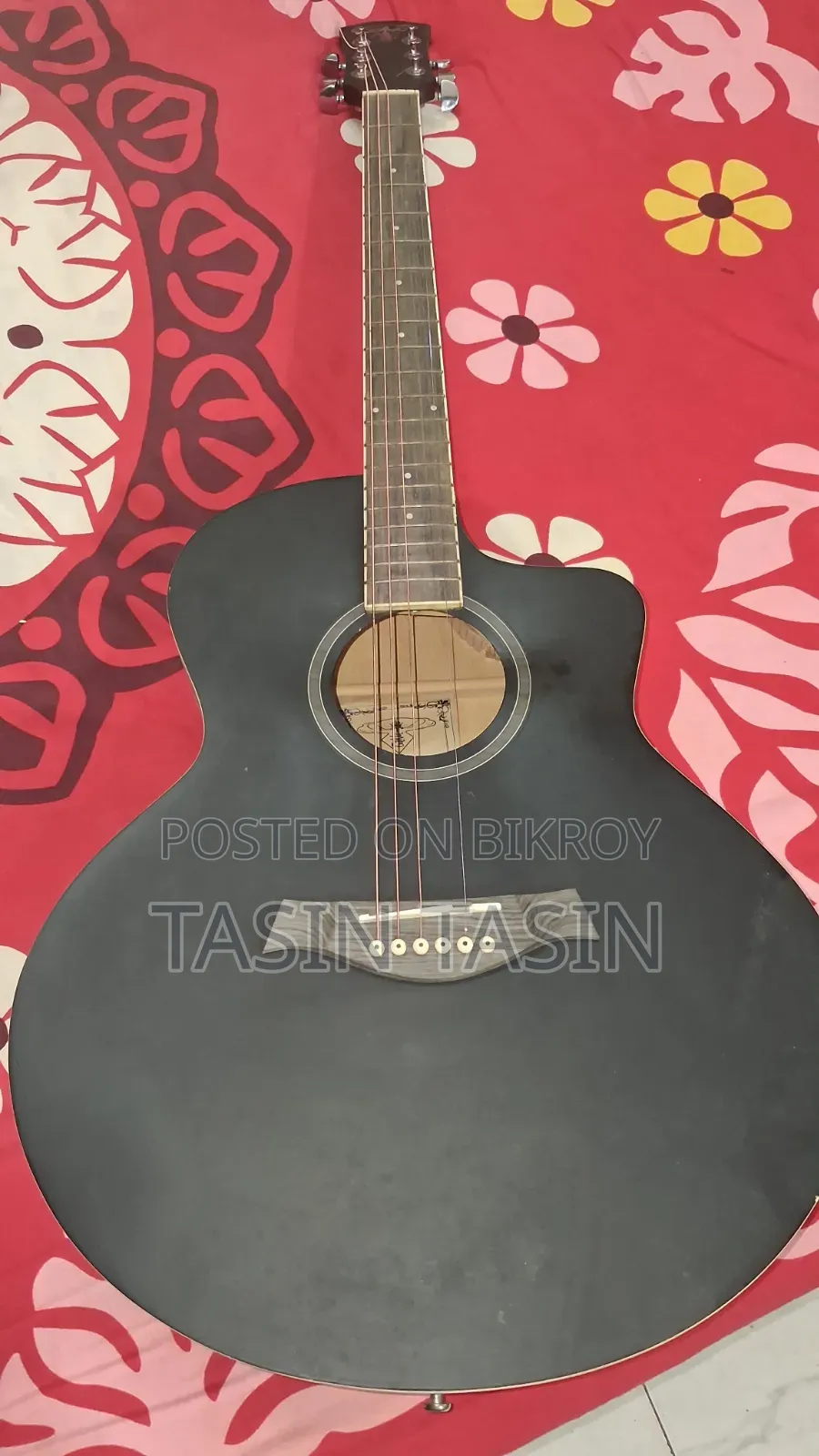 Guitar Sell Takla M390