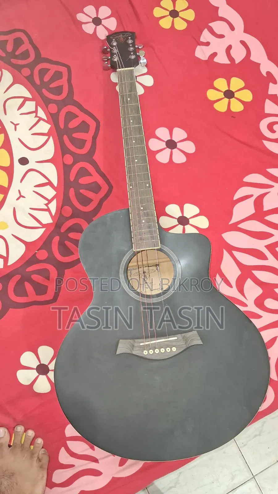Guitar Sell Takla M390