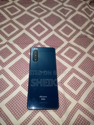 সনি এক্সপেরিয়া ৫ মার্ক ২ ১২৮ জিবি পার্পল