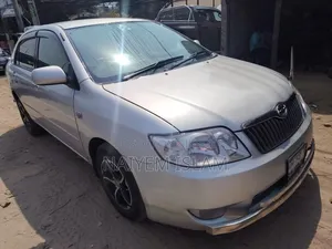 Toyota Corolla 2004 Silver