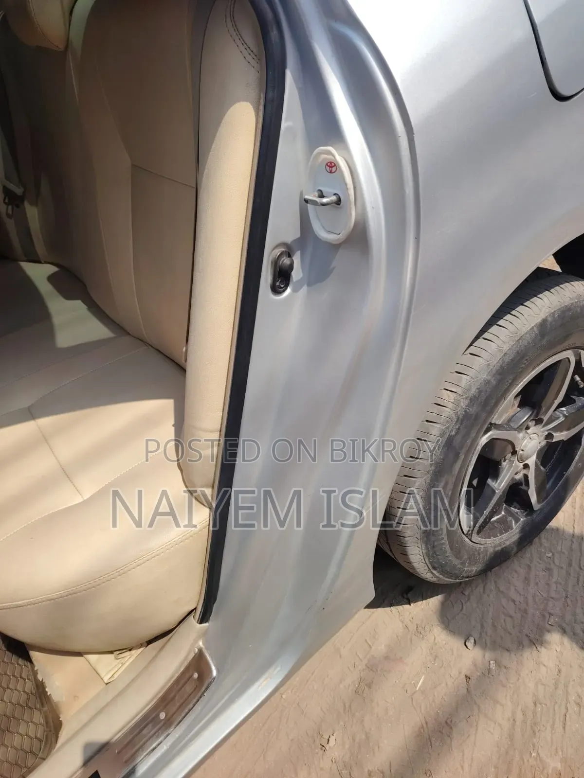 Toyota Corolla 2004 Silver