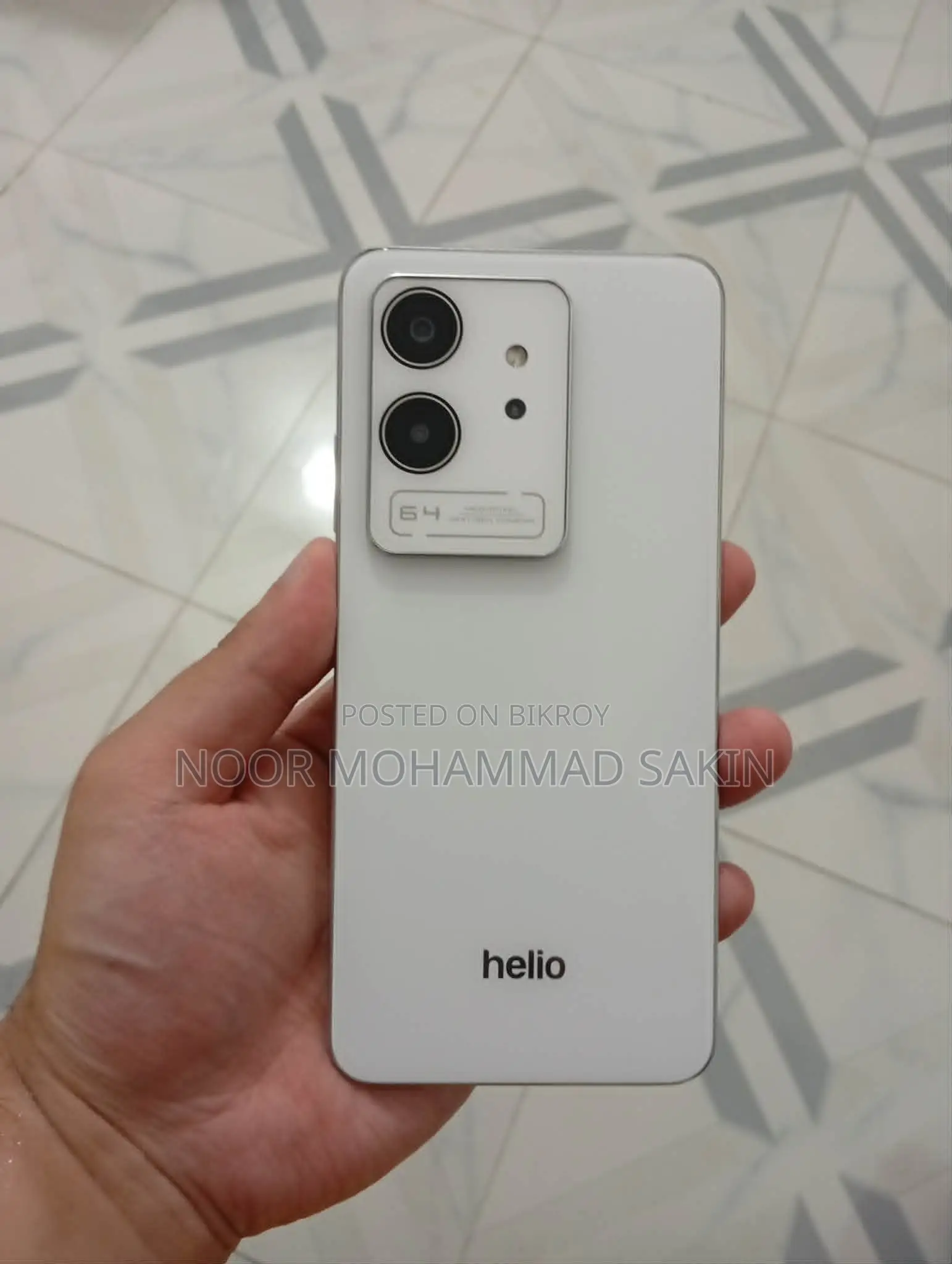 Helio 90 128 GB White